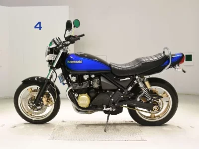 Kawasaki ZEPHYR400K  с аукциона в Японии