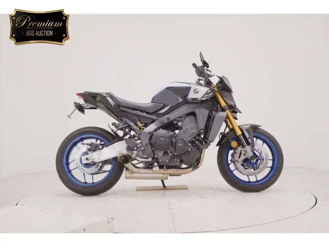 Yamaha MT-09-2SP лот № 0003 оценка 7  с аукциона в Японии