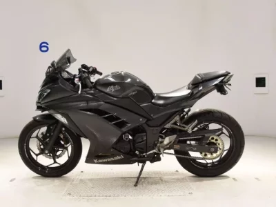 Kawasaki NINJA250  с аукциона в Японии