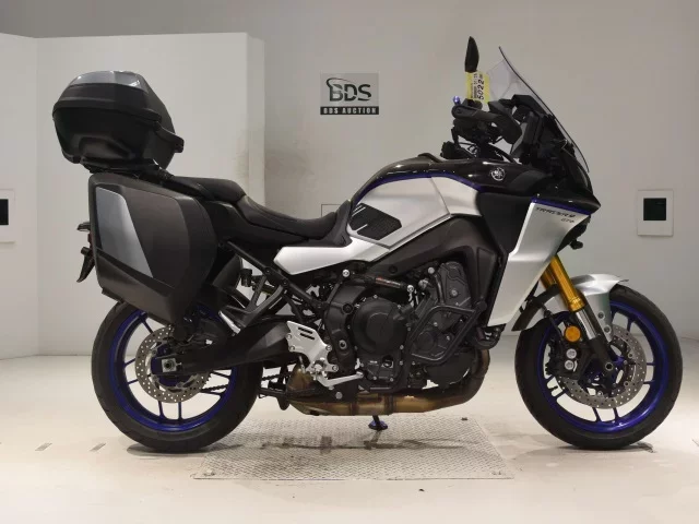 Yamaha TRACER 900 лот № 5022 оценка 5  с аукциона в Японии
