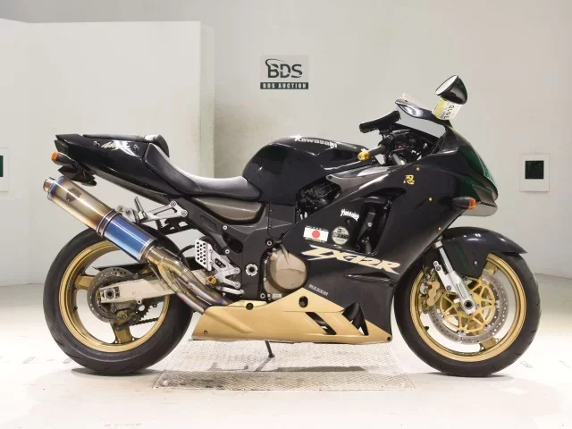 Kawasaki ZX-12R лот № 7618 оценка 4  с аукциона в Японии