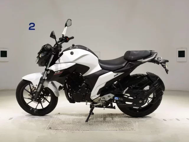 Yamaha FZ25