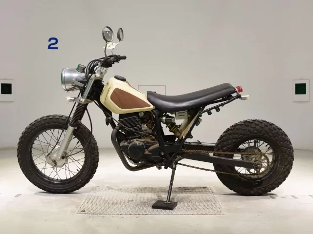 Yamaha TW200