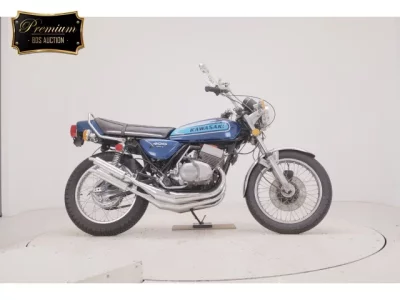 Kawasaki 250SS