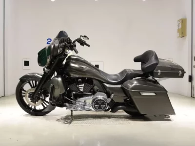 Harley-Davidson HARLEY FLHX1690  с аукциона в Японии