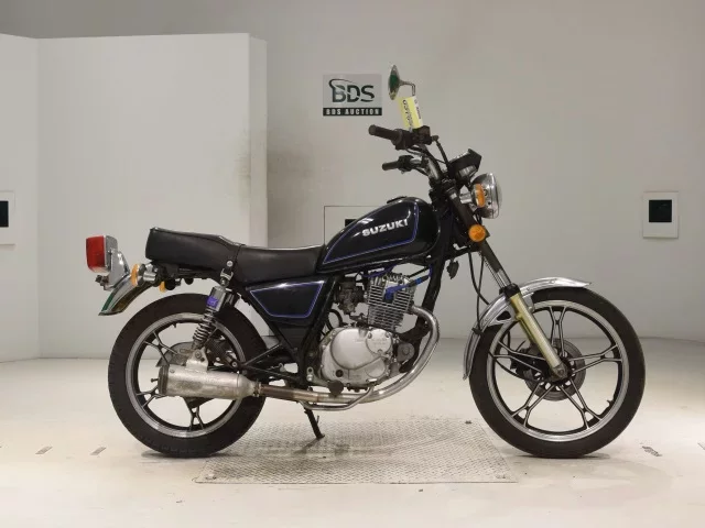 Suzuki GN125H