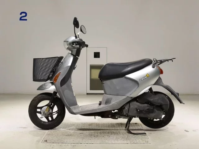Suzuki LET S4