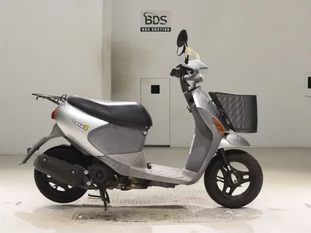 Suzuki LET S4