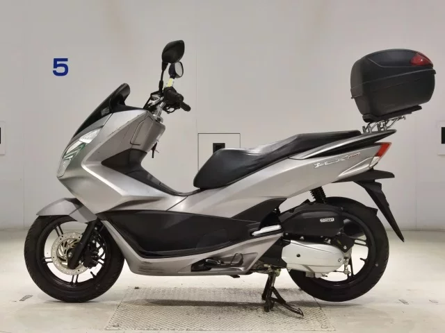 Honda PCX150-2