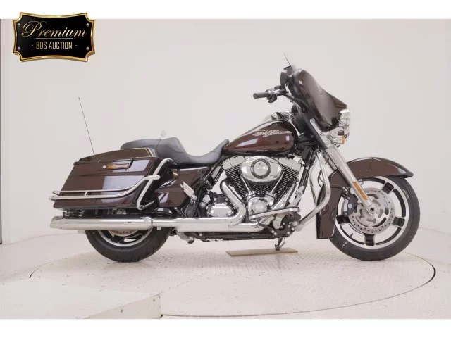 Harley-Davidson HARLEY FLHX1580 лот № 7549 оценка 6  с аукциона в Японии