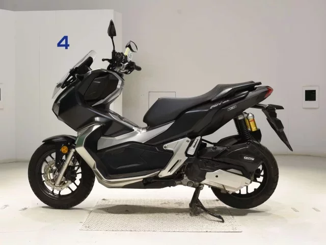Honda ADV150