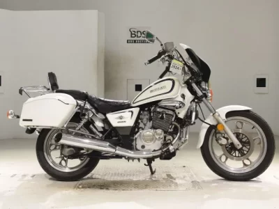Suzuki GZ125HS
