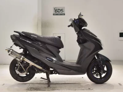 Yamaha CYGNUS 125XSR-3