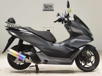 Honda PCX125-4