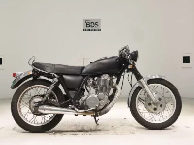 Yamaha SR400-2  с аукциона в Японии