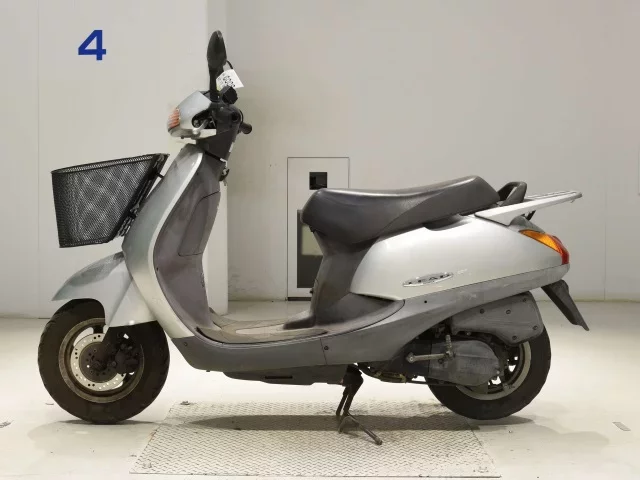 Honda LEAD 50