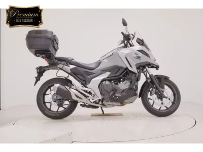 Honda NC750XD-3