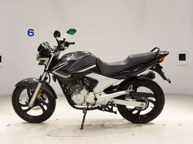 Yamaha YBR250