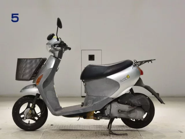Suzuki LET S4