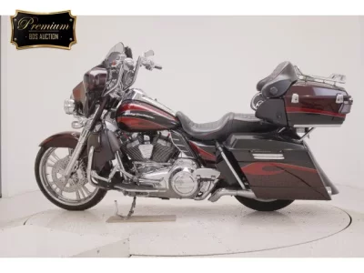 Harley-Davidson HARLEY FLHTCUSE1800CVO  с аукциона в Японии