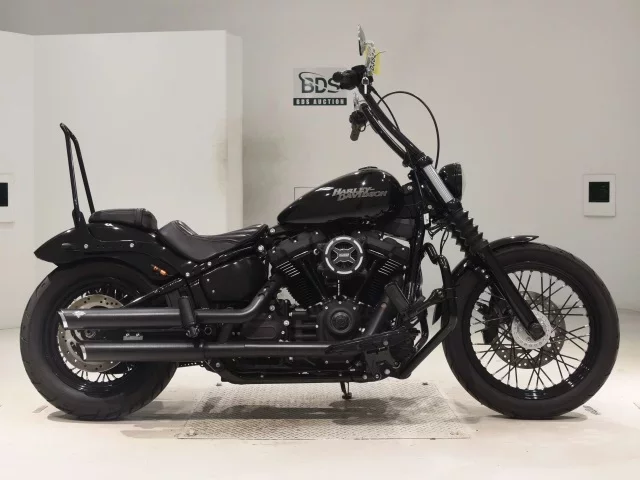 Harley-Davidson HARLEY FXBB1750 лот № 0382 оценка 5  с аукциона в Японии