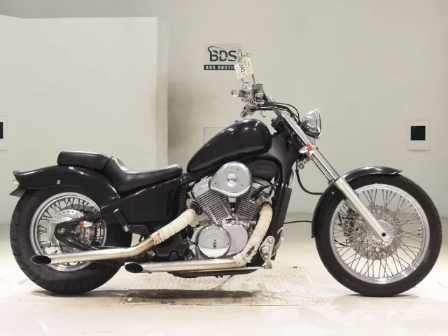 Honda STEED400 лот № 5442 оценка 4  с аукциона в Японии