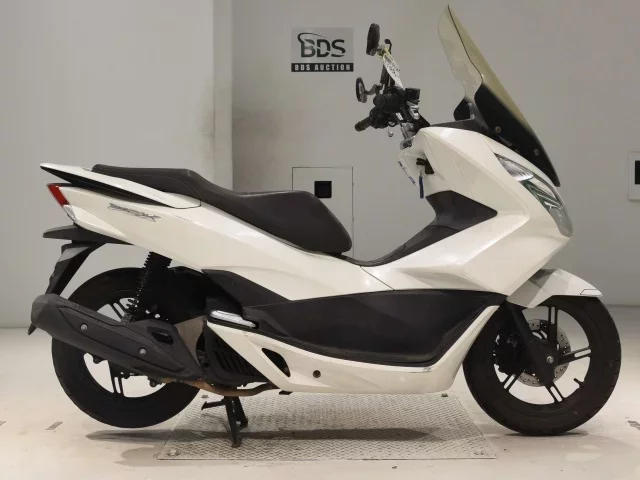 Honda PCX125-2