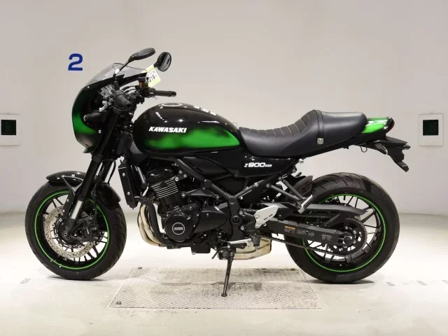 Kawasaki Z900RSKAFE