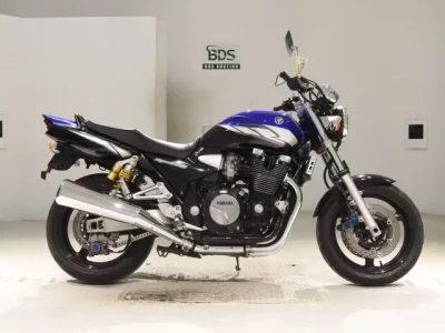 Yamaha XJR1300  с аукциона в Японии