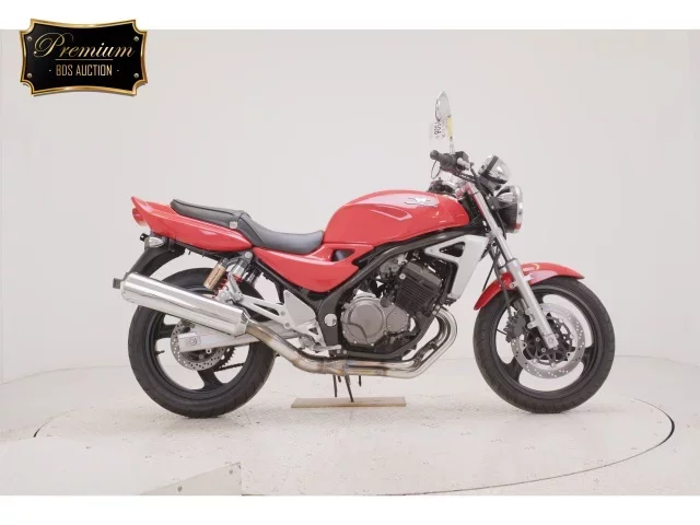 Kawasaki BALIUS250-2 лот № 7506 оценка 4  с аукциона в Японии