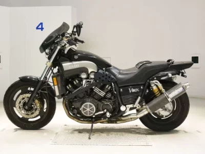 Yamaha V-MAX  с аукциона в Японии