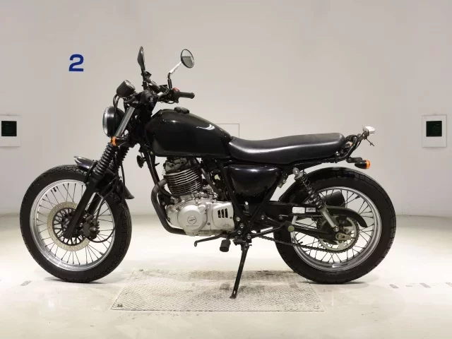 Suzuki GLASS TRACKER BIG BOY