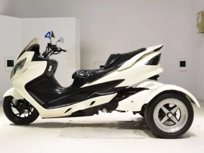 Suzuki SKY WAVE 250S-3 TRIKE  с аукциона в Японии