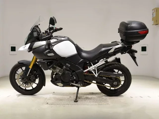 Suzuki V STROM1000A