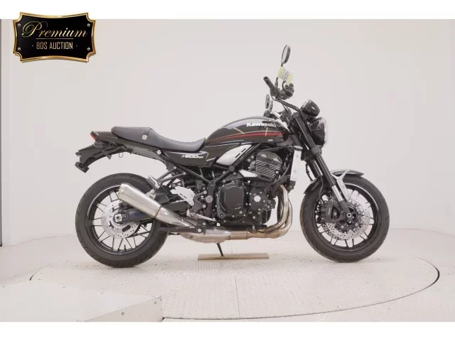 Kawasaki Z900RS лот № 7532 оценка 5  с аукциона в Японии