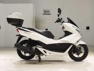 Honda PCX125-2