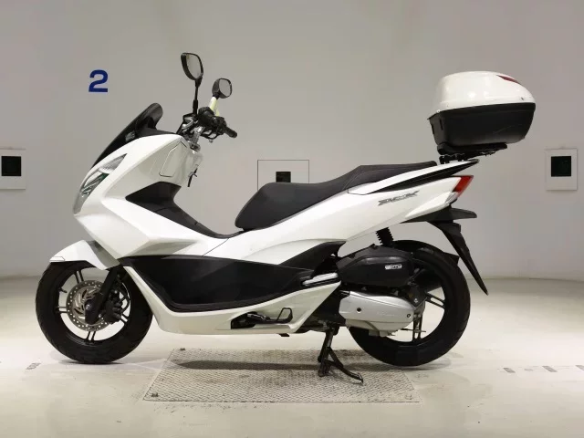 Honda PCX125-2