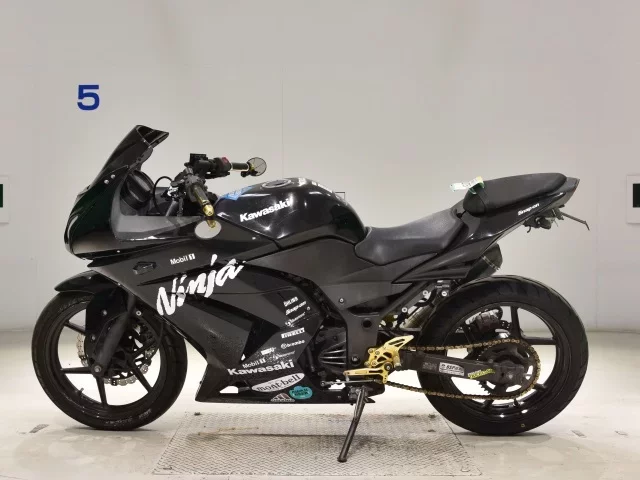 Kawasaki NINJA250R