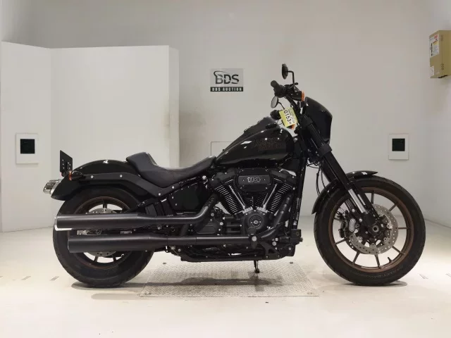 Harley-Davidson HARLEY FXLRS1870 лот № 0153 оценка 5  с аукциона в Японии