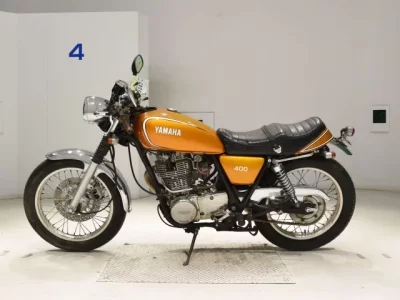 Yamaha SR400-3  с аукциона в Японии