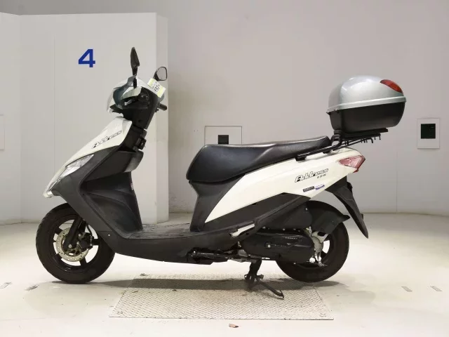 Suzuki ADDRESS V125
