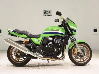 Kawasaki ZRX1200  с аукциона в Японии