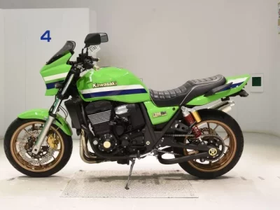 Kawasaki ZRX1200  с аукциона в Японии