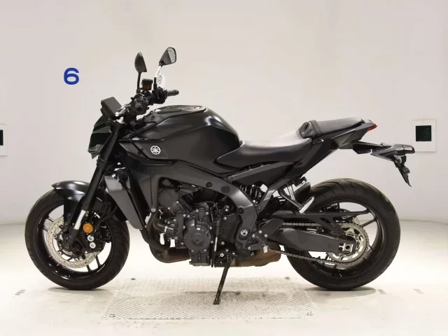 Yamaha MT-09-2