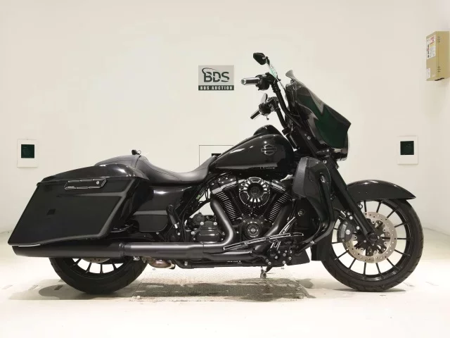 Harley-Davidson HARLEY FLHXS1870 лот № 5349 оценка 5  с аукциона в Японии