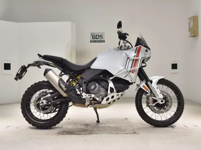 Ducati  DESERT X лот № 2927 оценка 5  с аукциона в Японии
