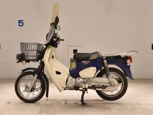 Honda C110-3