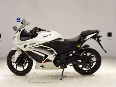 Kawasaki NINJA250R  с аукциона в Японии