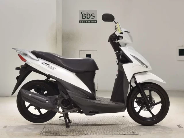 Suzuki ADDRESS110-2