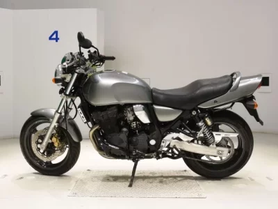 Suzuki INAZUMA 400  с аукциона в Японии